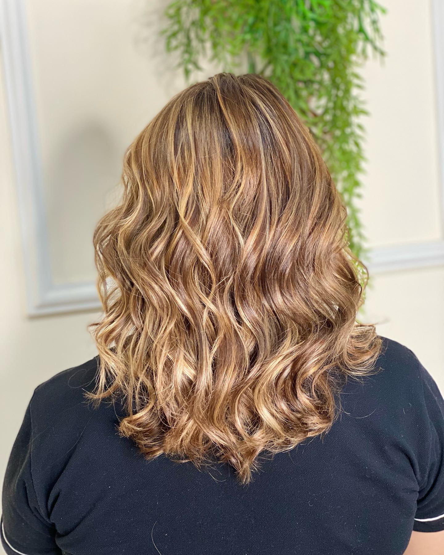 Coloração e Mechas Fabiana Hair