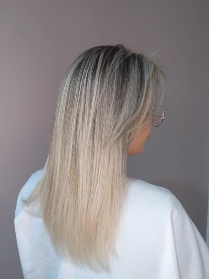 Coloração e Mechas Fabiana Hair