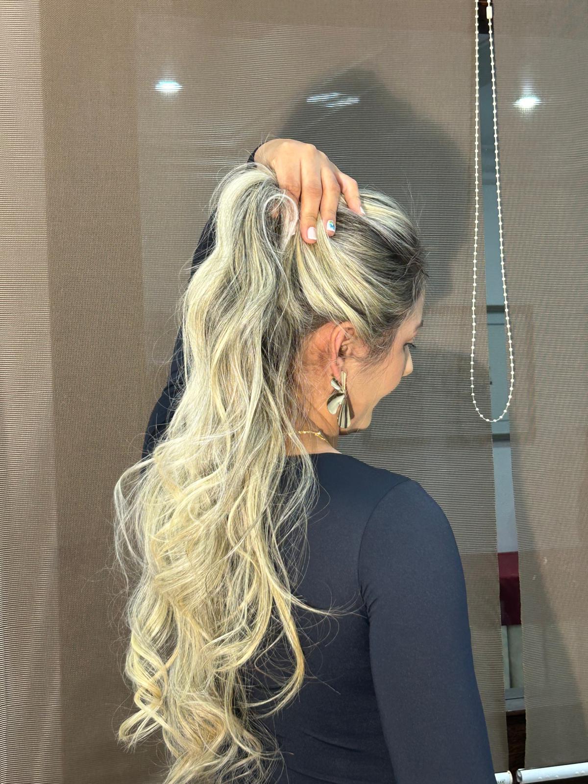 Coloração e Mechas Fabiana Hair